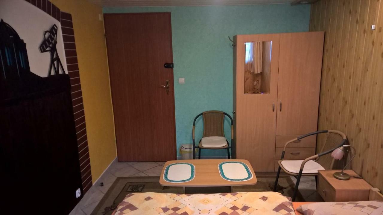 Stary Toruń Apartament Na Wrzosach מראה חיצוני תמונה
